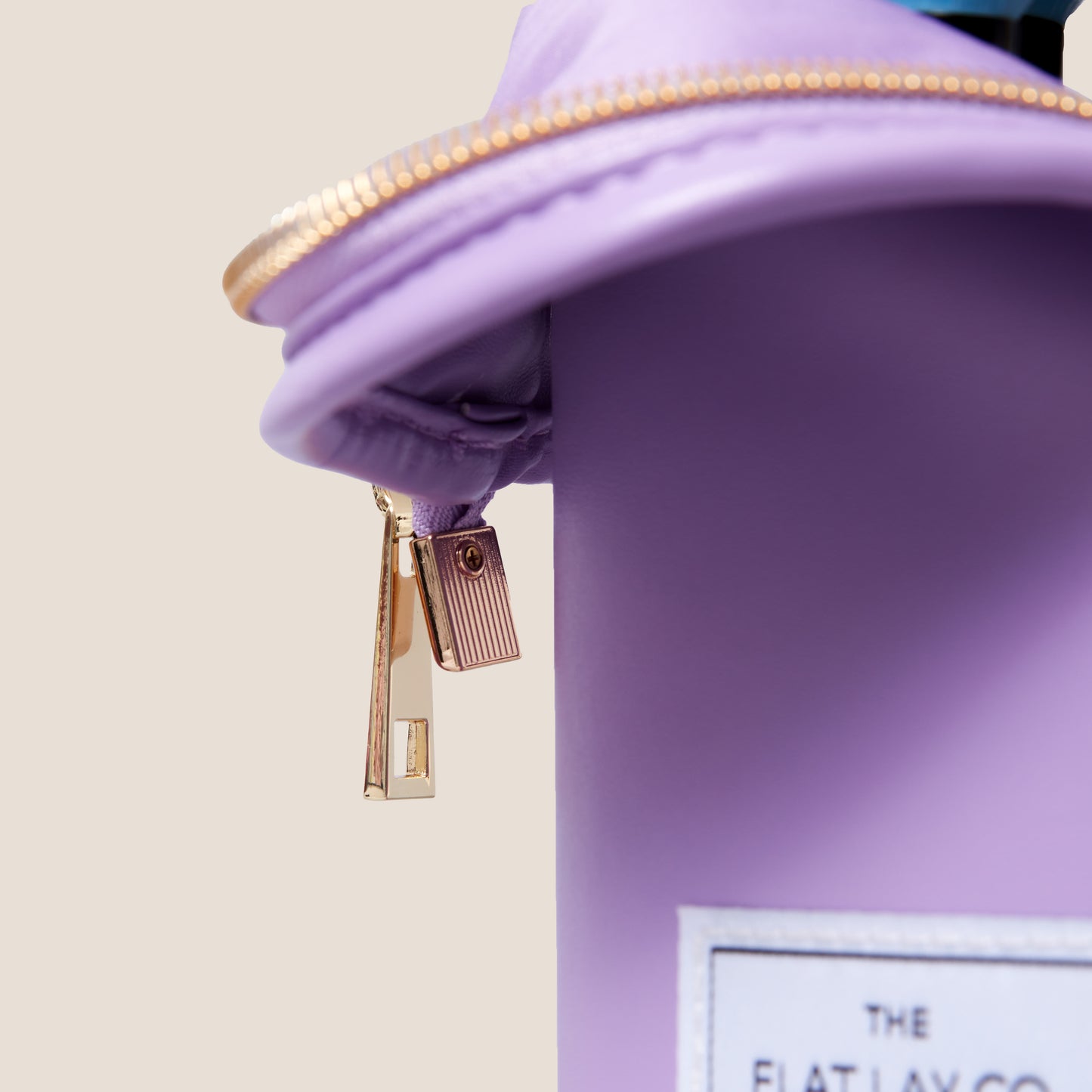 Monochrome Lilac Leather Standing Brush Case