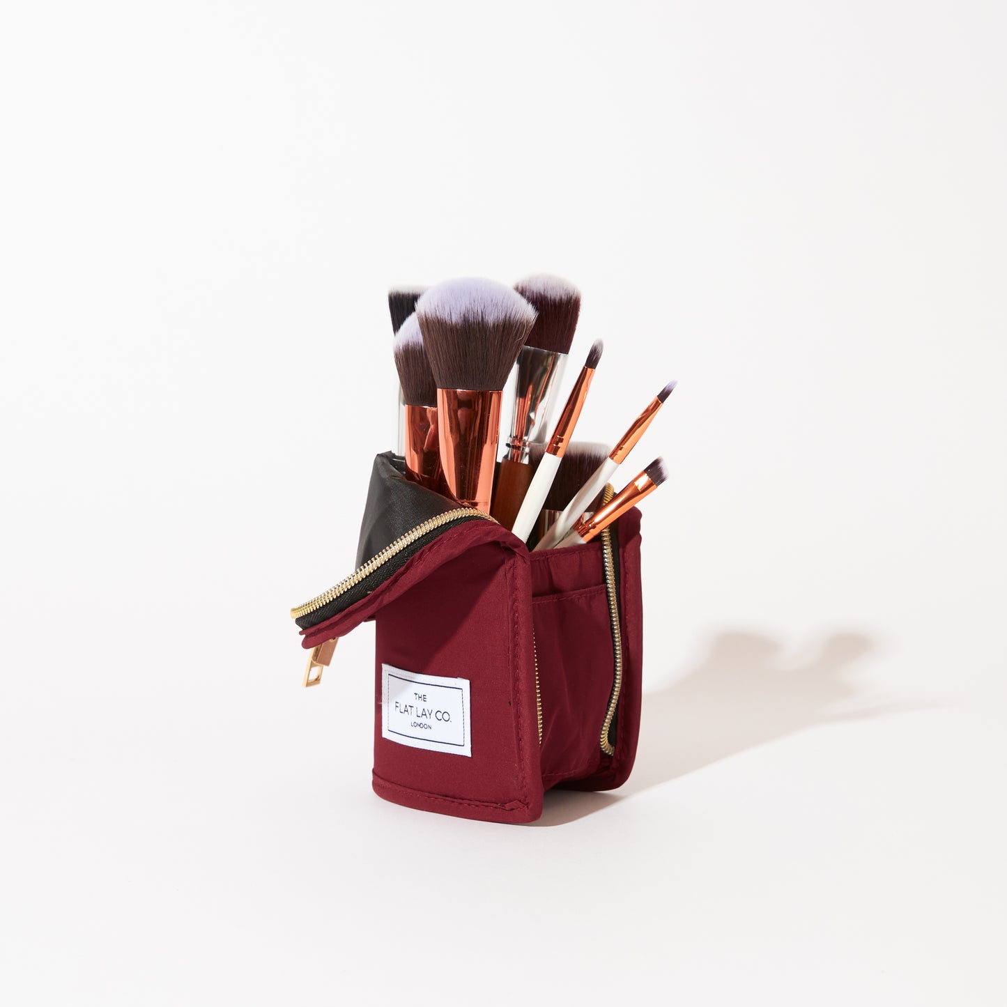 Berry Standing Brush Case and Pot