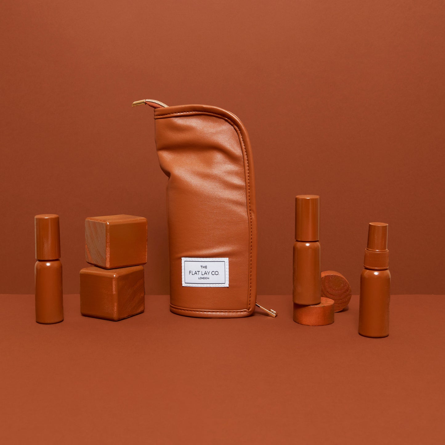Monochrome Tan Leather Standing Brush Case