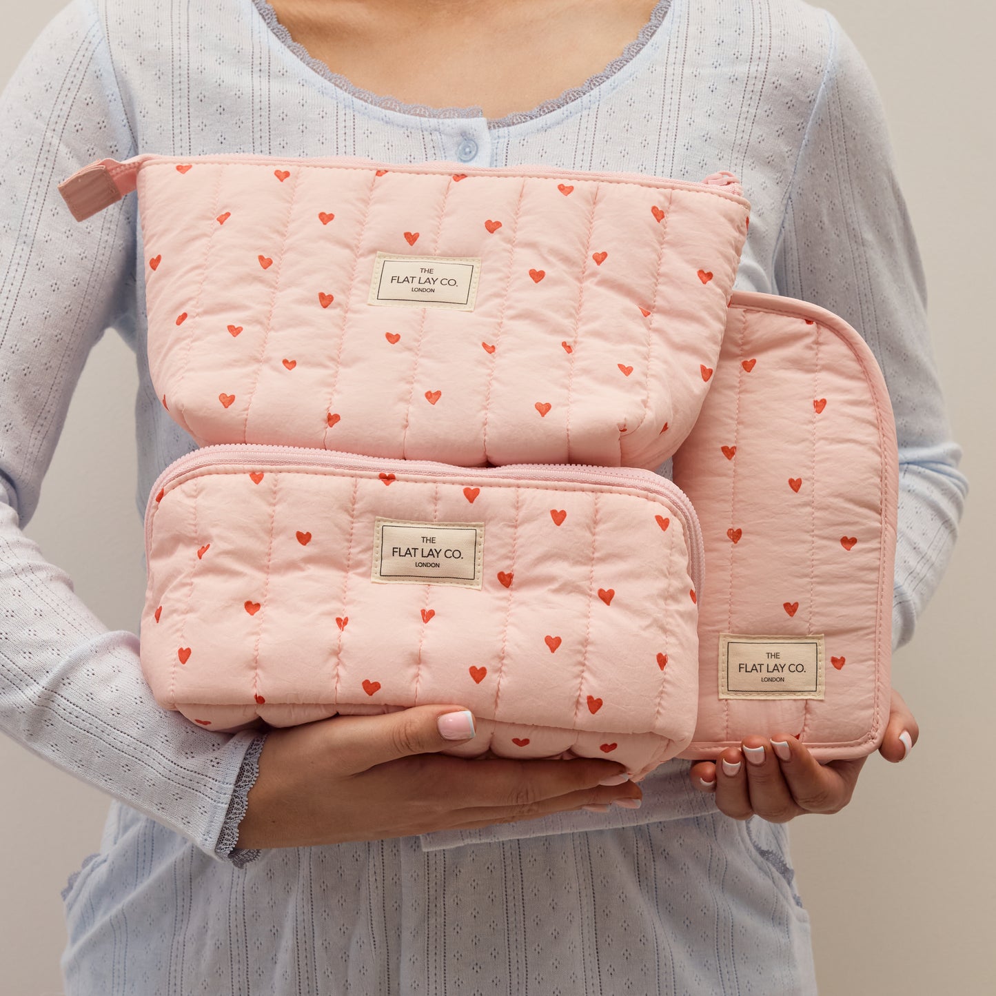 Padded Standing Makeup Brush Case - Sweet Pink Hearts